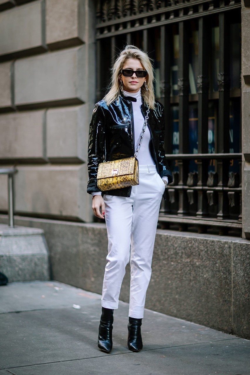 Street style looks από την Εβδομάδα Μόδας της Νέας Υόρκης- Φωτογραφία 96