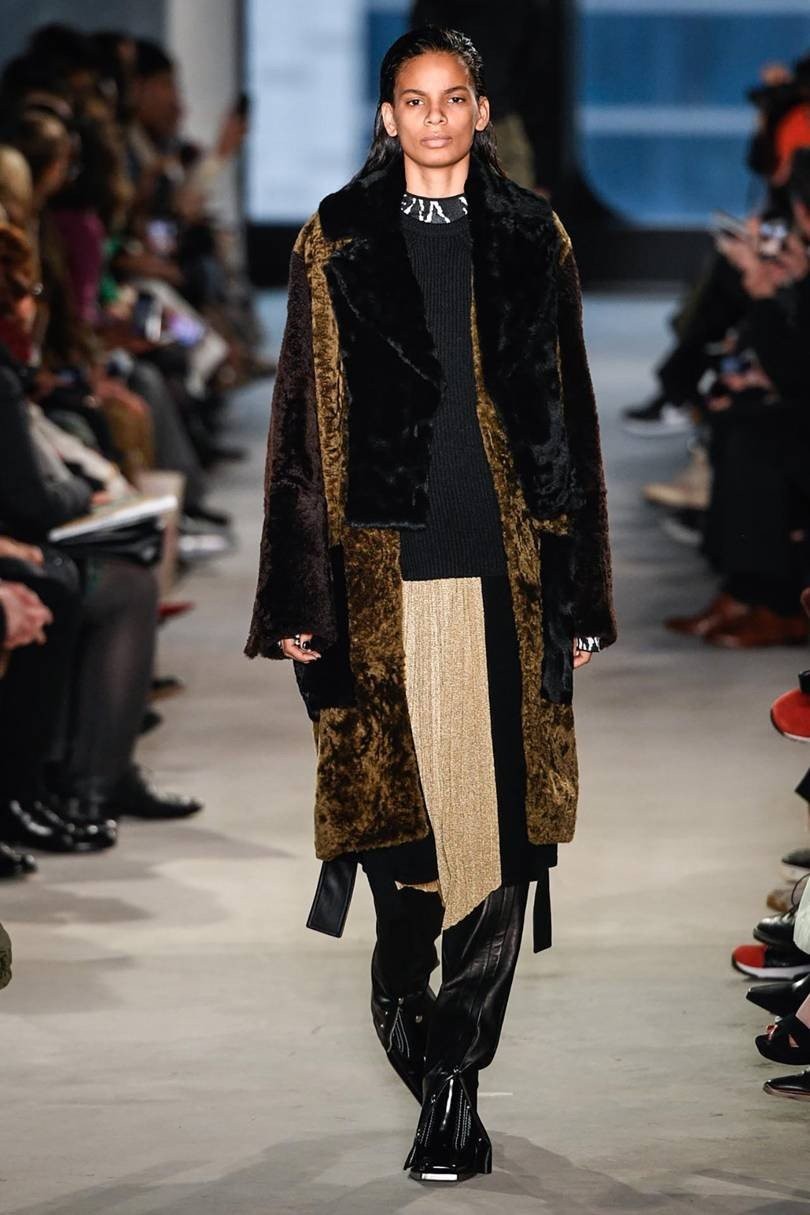 NYFW: Όσα ξεχωρίσαμε σε 5 autumn/winter 2019 ready to wear επιδείξεις μόδας - Φωτογραφία 29