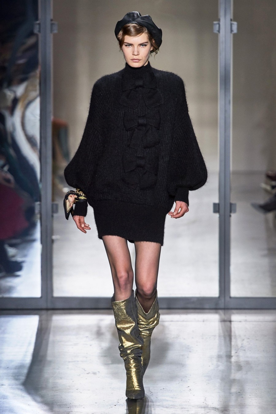 NYFW: 5 collections που έκλεψαν τις εντυπώσεις με την αισθητική τους- Φωτογραφία 9