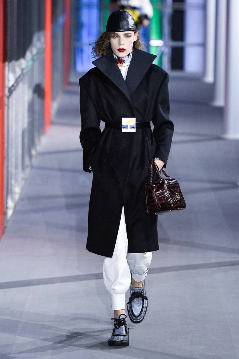 Η αυλαία της Εβδομάδας Μόδας του Παρισιού πέφτει με δύο υπέροχα shows- Φωτογραφία 9