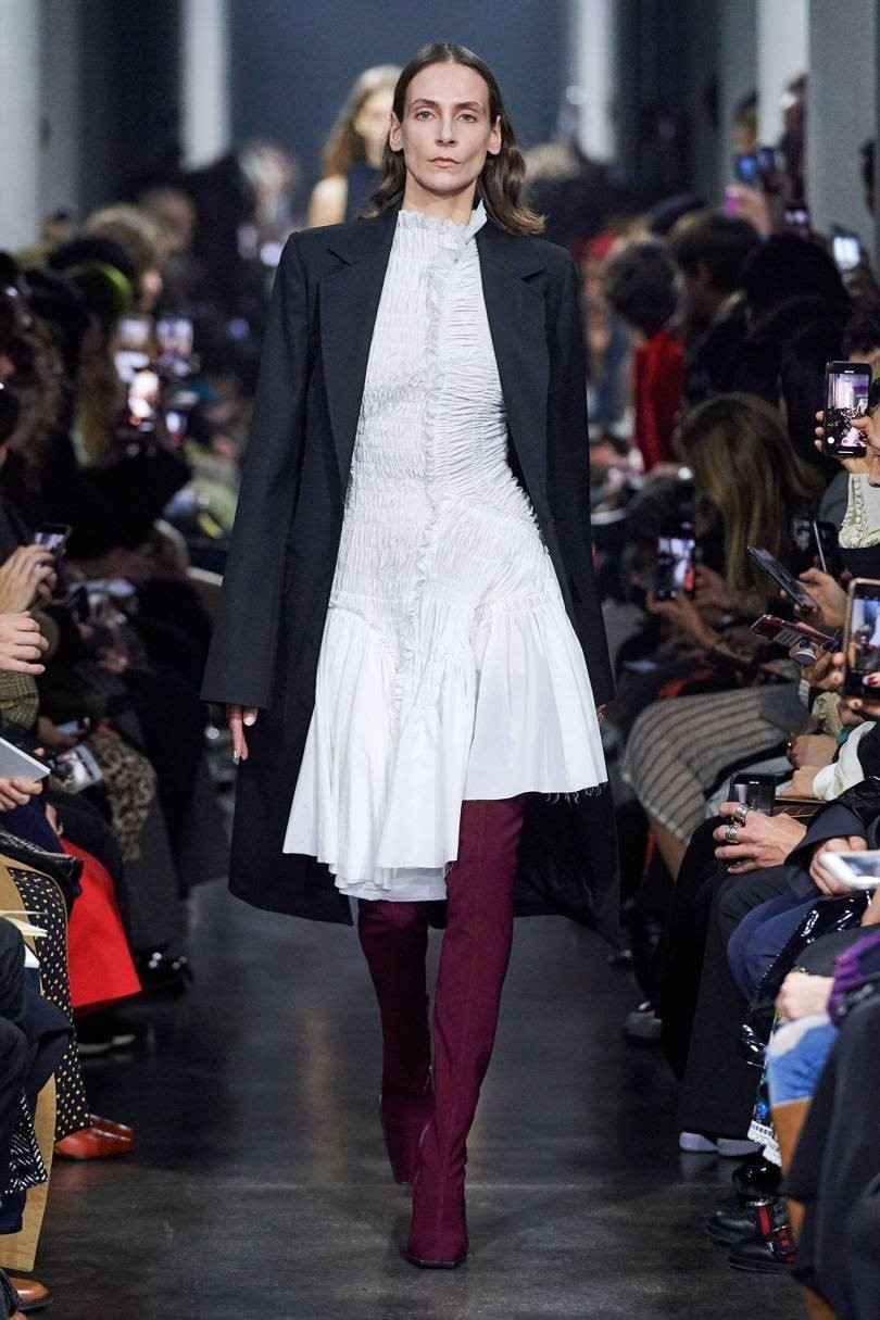 Paris Fashion Week: Τα shows που αγαπήσαμε και όσα δε μας ενθουσίασαν- Φωτογραφία 12