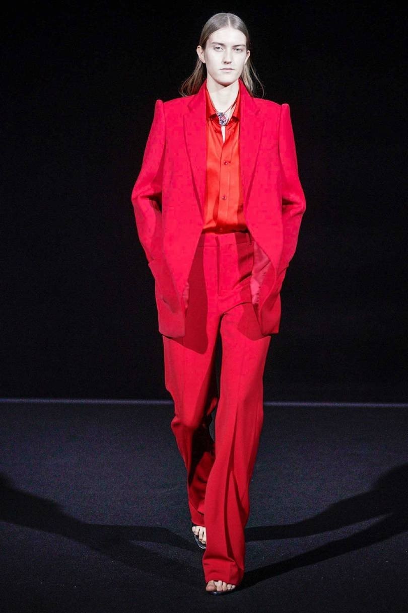 Weekend update: Τα shows που ξεχωρίσαμε στην Εβδομάδα Μόδας του Παρισιού -part 2- Φωτογραφία 9