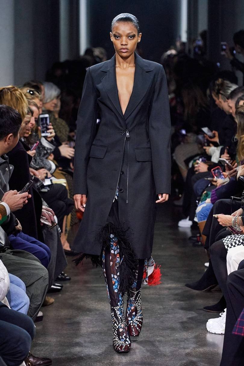 Paris Fashion Week: Τα shows που αγαπήσαμε και όσα δε μας ενθουσίασαν- Φωτογραφία 9