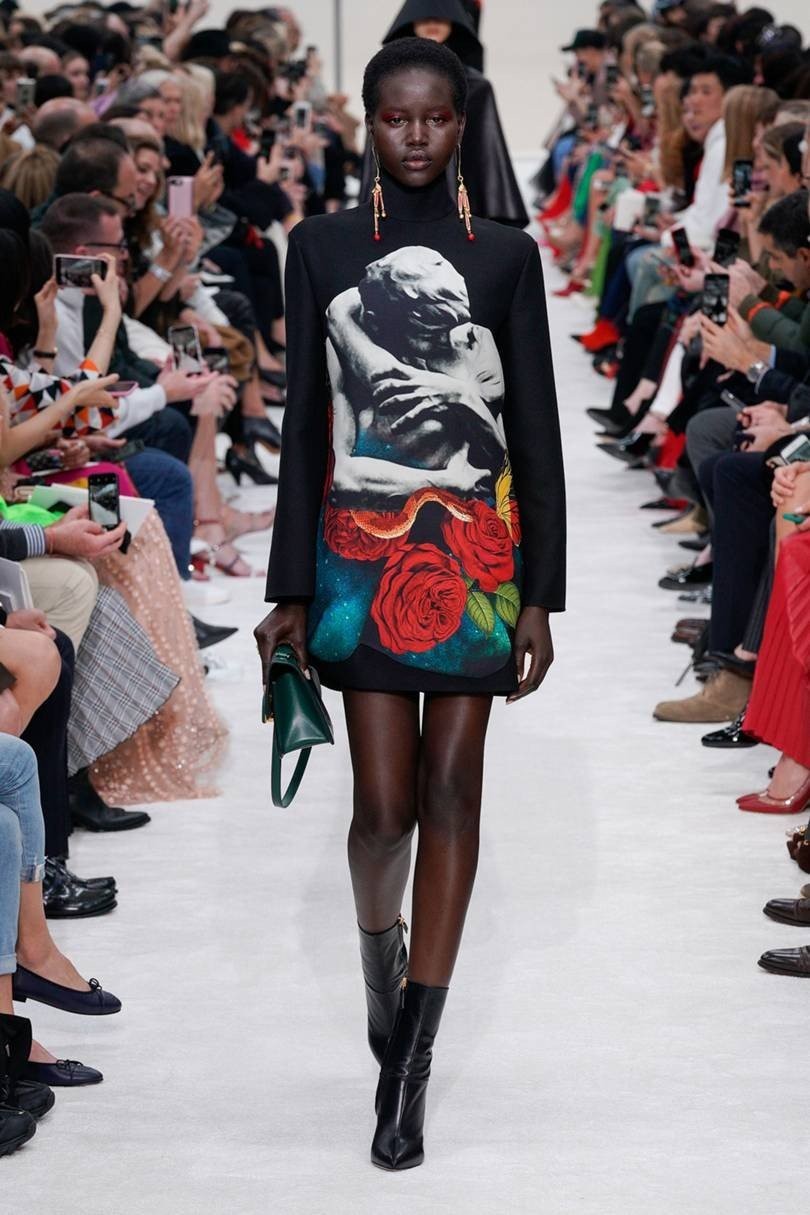 Weekend update: Τα shows που ξεχωρίσαμε στην Εβδομάδα Μόδας του Παρισιού -part 2- Φωτογραφία 15