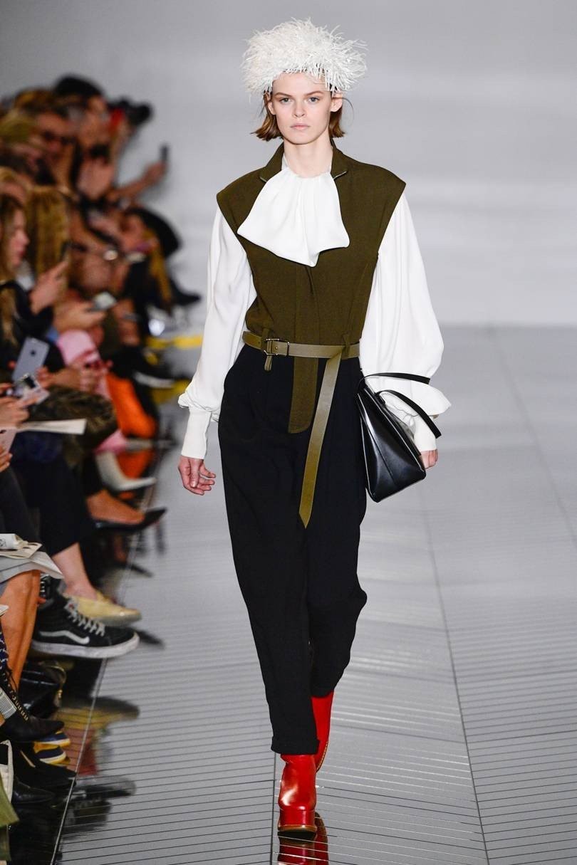 Style report: Η γαλλική κομψότητα και η άνεση συνδυάζονται σε απίστευτα looks- Φωτογραφία 17