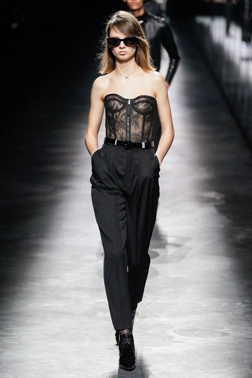 Paris Fashion Week: Δυναμική έναρξη με Christian Dior και Saint Laurent- Φωτογραφία 11