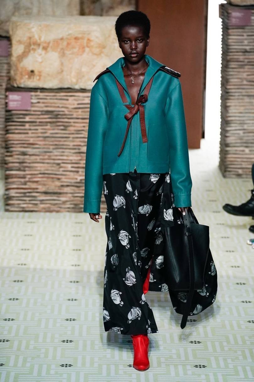 Paris Fashion Week: Τα shows που αγαπήσαμε και όσα δε μας ενθουσίασαν- Φωτογραφία 7