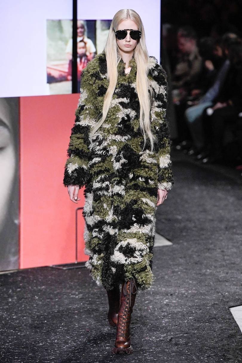 Η αυλαία της Εβδομάδας Μόδας του Παρισιού πέφτει με δύο υπέροχα shows- Φωτογραφία 2