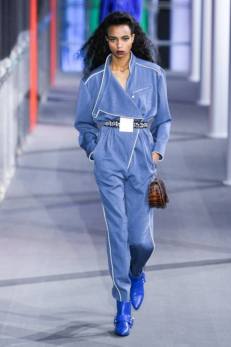 Η αυλαία της Εβδομάδας Μόδας του Παρισιού πέφτει με δύο υπέροχα shows- Φωτογραφία 12