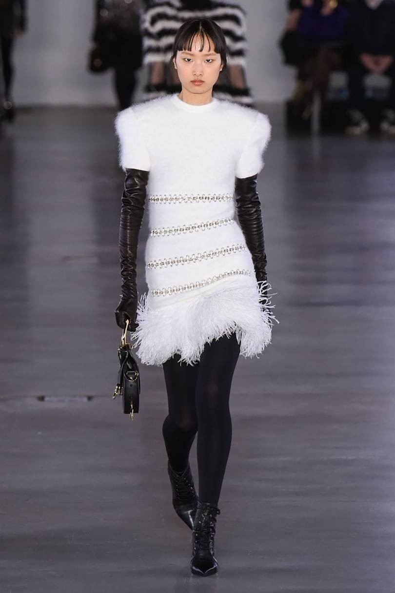 Weekend update: Τα shows που ξεχωρίσαμε στην Εβδομάδα Μόδας του Παρισιού -part 1- Φωτογραφία 1