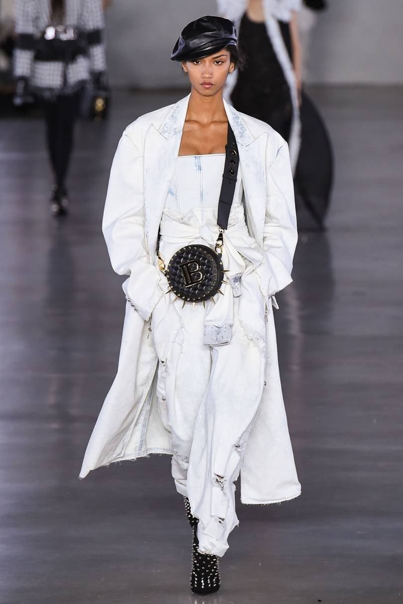 Weekend update: Τα shows που ξεχωρίσαμε στην Εβδομάδα Μόδας του Παρισιού -part 1- Φωτογραφία 3