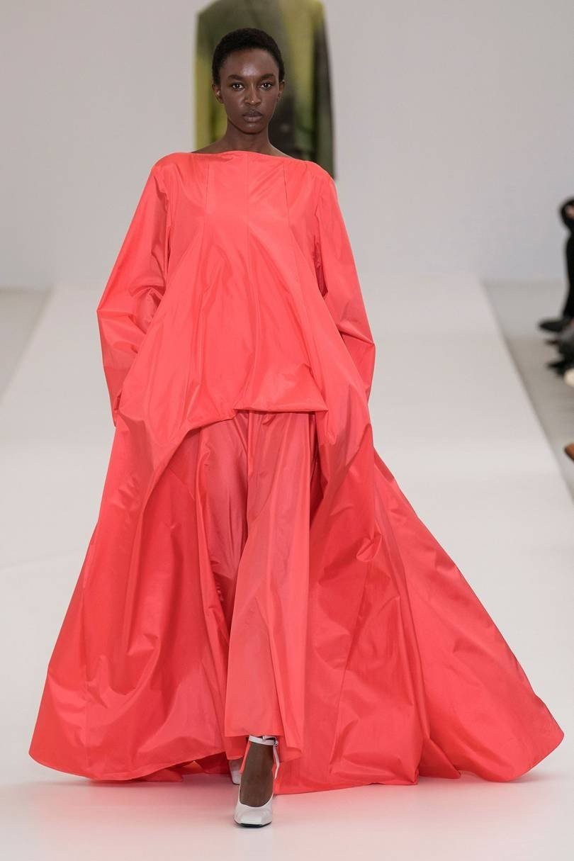 Weekend update: Τα shows που ξεχωρίσαμε στην Εβδομάδα Μόδας του Παρισιού -part 1- Φωτογραφία 13