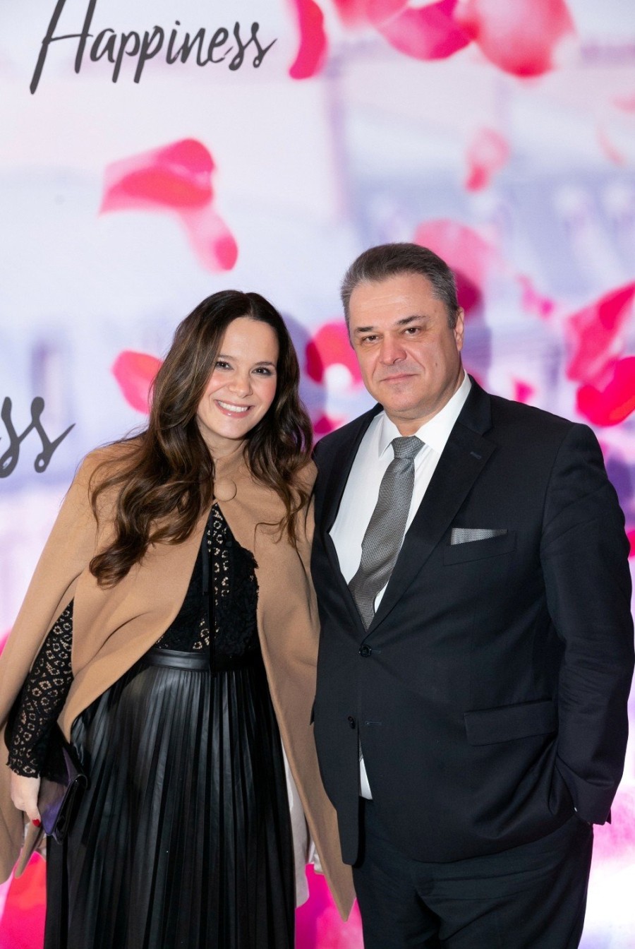 Ένα παραμυθένιο δείπνο γεμάτο ροδοπέταλα από τη Lancôme- Φωτογραφία 9