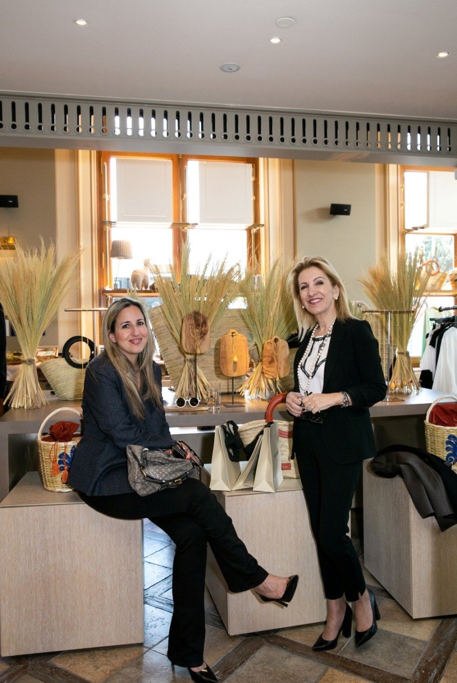 Η λαμπερή παρουσίαση της φετινής πασχαλινής συλλογής της Zeus + Δione- Φωτογραφία 6