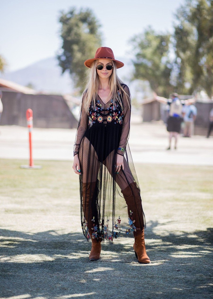 Μαθήματα boho styling από τις παρευρισκόμενες στο Coachella Festival - Φωτογραφία 17