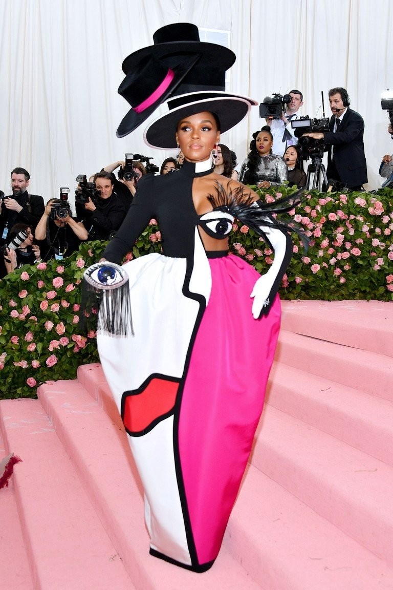 Met Gala 2019: Οι πιο εκκεντρικές εμφανίσεις και το θέμα - ωδή στη δημιουργία - Φωτογραφία 12