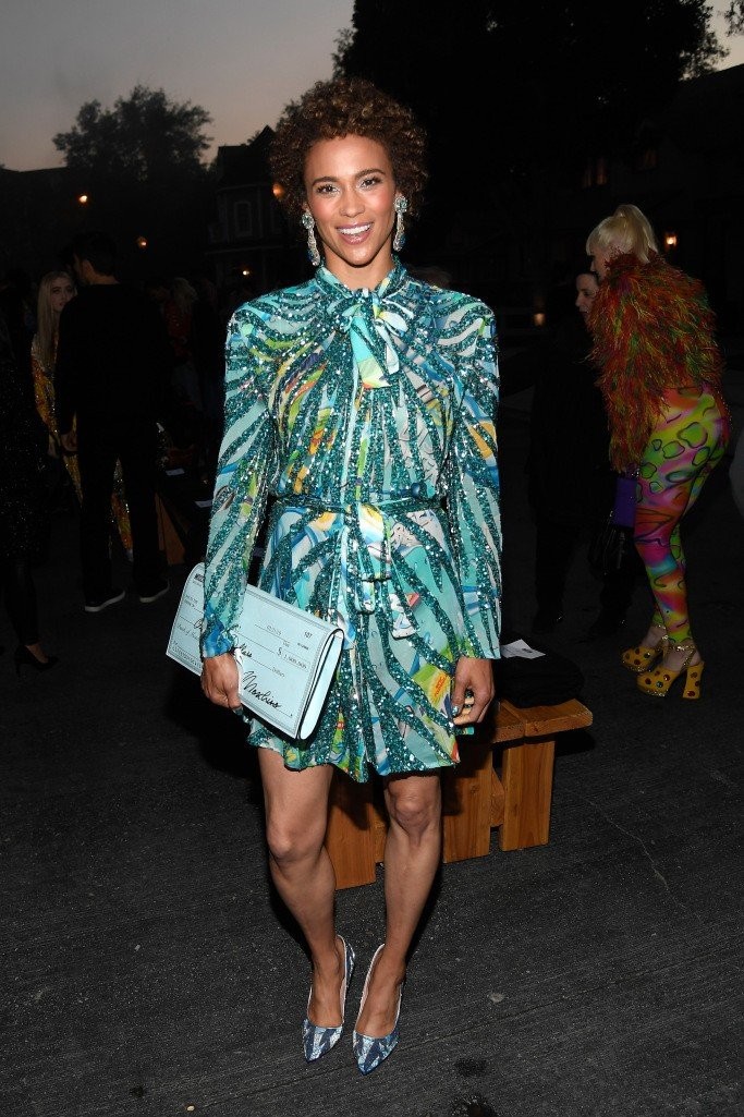 Moschino Resort 2020: Εξέχουσες εμφανίσεις και αέρας Hollywood στο show του οίκου- Φωτογραφία 3