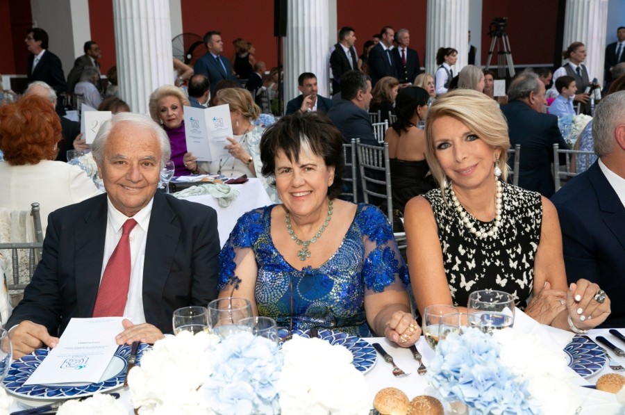 Η κυρία Μαριάννα Β. Βαρδινογιάννη γιόρτασε 30 χρόνια Ελπίδας για τα παιδιά- Φωτογραφία 13