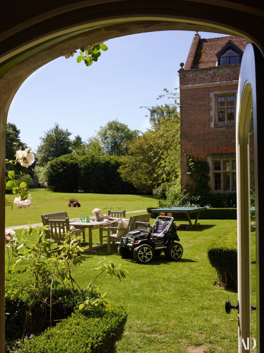 Αποδράστε στο πανέμορφο σπίτι της Claudia Schiffer - Φωτογραφία 14