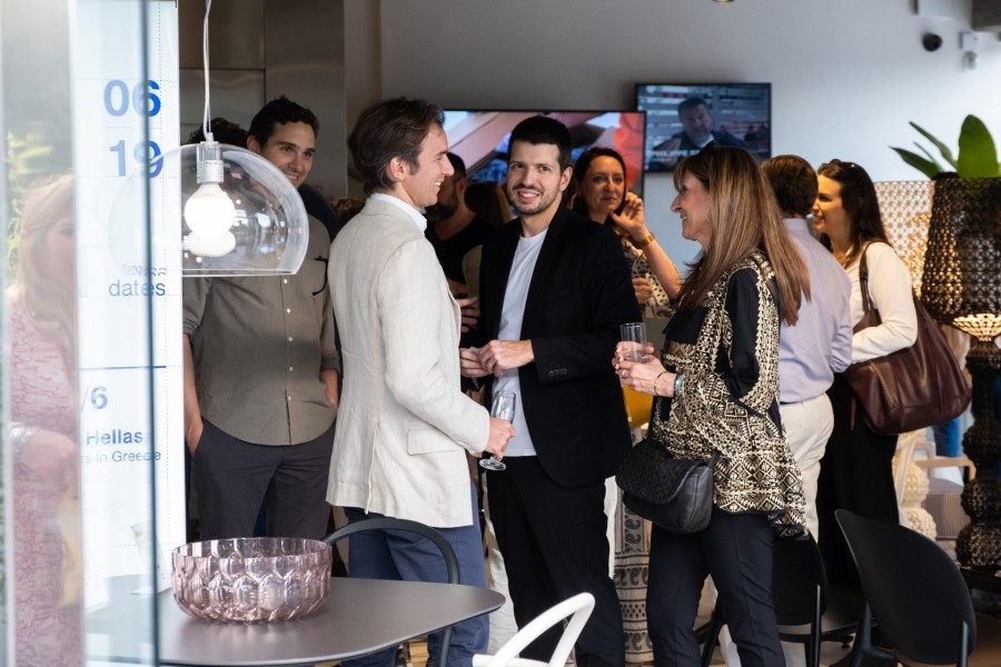 Η Kartell γιορτάζει 70 χρόνια πρωτοπορίας στο interior design μ' ένα νέο flagship store στην Αθήνα- Φωτογραφία 7