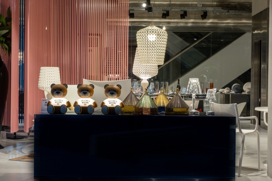 Η Kartell γιορτάζει 70 χρόνια πρωτοπορίας στο interior design μ' ένα νέο flagship store στην Αθήνα- Φωτογραφία 9