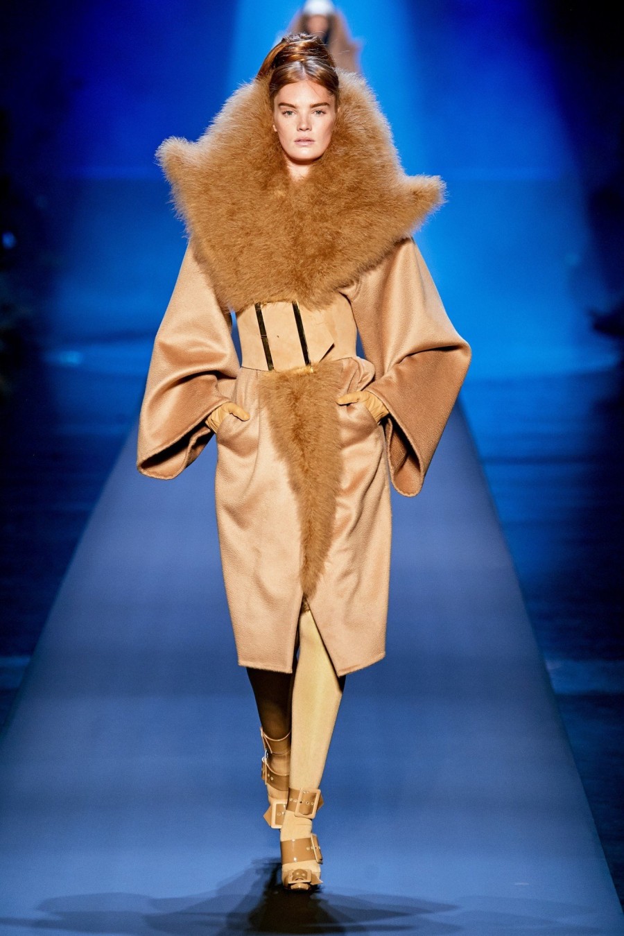 Paris Haute Couture Fashion Week: Έκλεισε με τα πιο εντυπωσιακά shows που λάτρεψε το instagram- Φωτογραφία 7