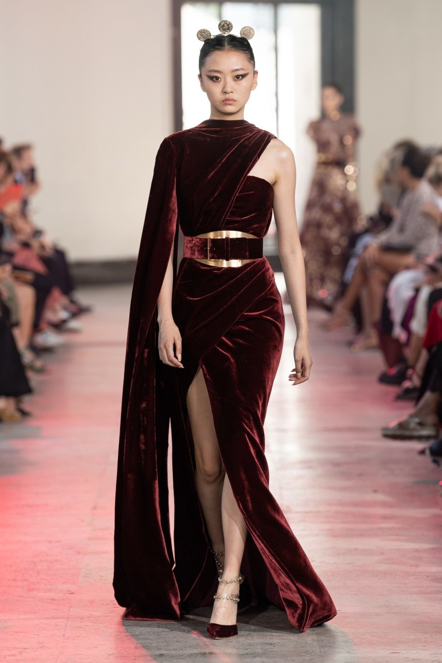 Paris Haute Couture Fashion Week: Έκλεισε με τα πιο εντυπωσιακά shows που λάτρεψε το instagram- Φωτογραφία 3