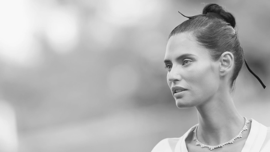 Γύρω από τον κότσο