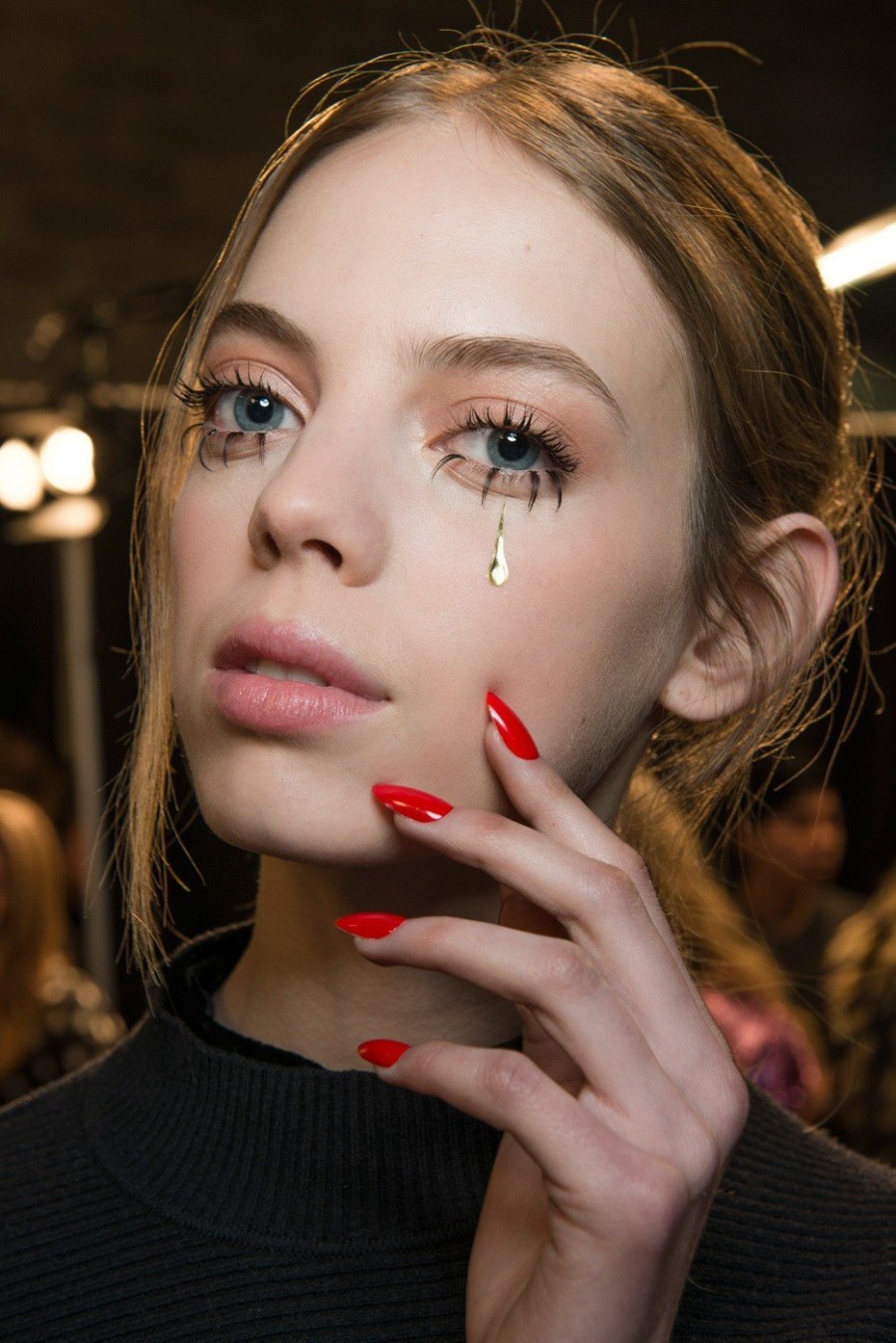 Έντονη mascara