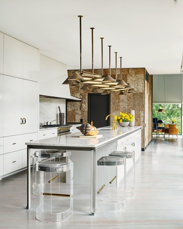 Μια ματιά σε μία υπέροχη κατοικία που αναδεικνύει μοναδικά έργα τέχνης - Φωτογραφία 2