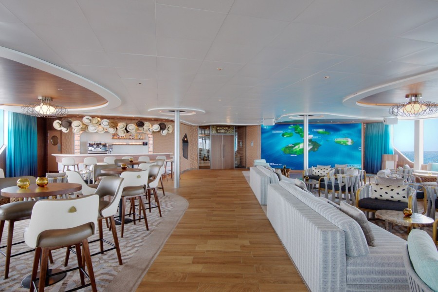 Ένα πολυτελές κρουαζιερόπλοιο που σαλπάρει για τα νησιά Γκαλαπάγκος- Φωτογραφία 1