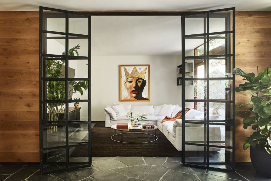 Περιηγηθείτε στο μινιμαλιστικό σπίτι ενός διάσημου σκηνοθέτη στο Beverly Hills- Φωτογραφία 5