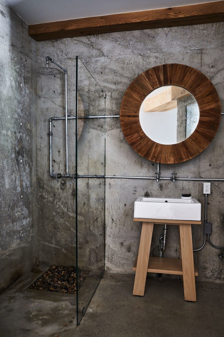 Περιηγηθείτε στο μινιμαλιστικό σπίτι ενός διάσημου σκηνοθέτη στο Beverly Hills- Φωτογραφία 2