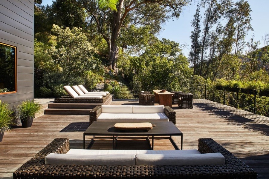 Περιηγηθείτε στο μινιμαλιστικό σπίτι ενός διάσημου σκηνοθέτη στο Beverly Hills- Φωτογραφία 1