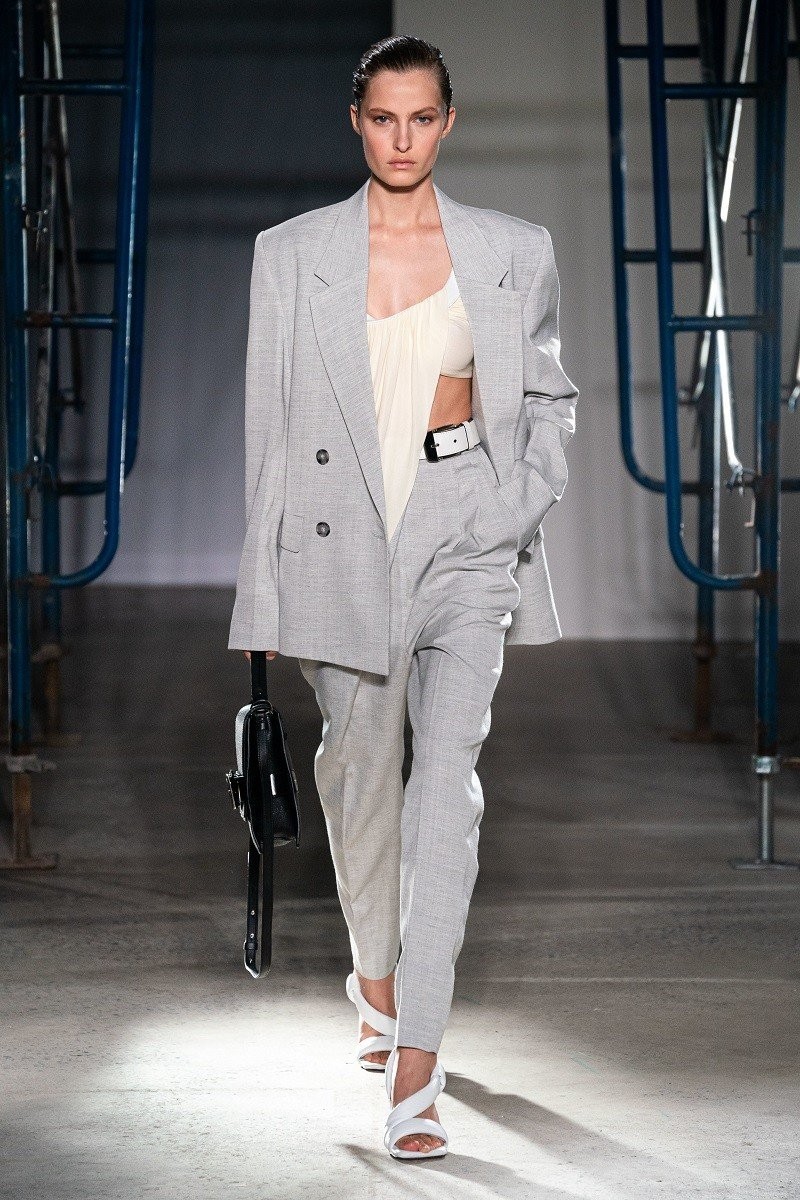 New York Fashion Week: 3 fashion shows που λατρέψαμε και όσα δε μας κέρδισαν- Φωτογραφία 15