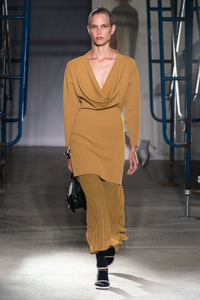 New York Fashion Week: 3 fashion shows που λατρέψαμε και όσα δε μας κέρδισαν- Φωτογραφία 12