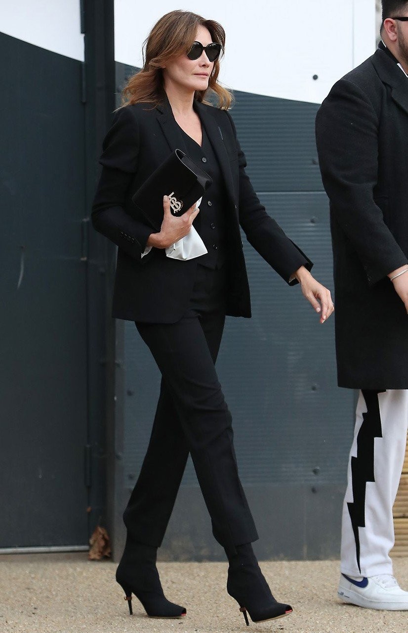 Front row report: Οι κυρίες που εντυπωσίασαν στο London fashion week- Φωτογραφία 6