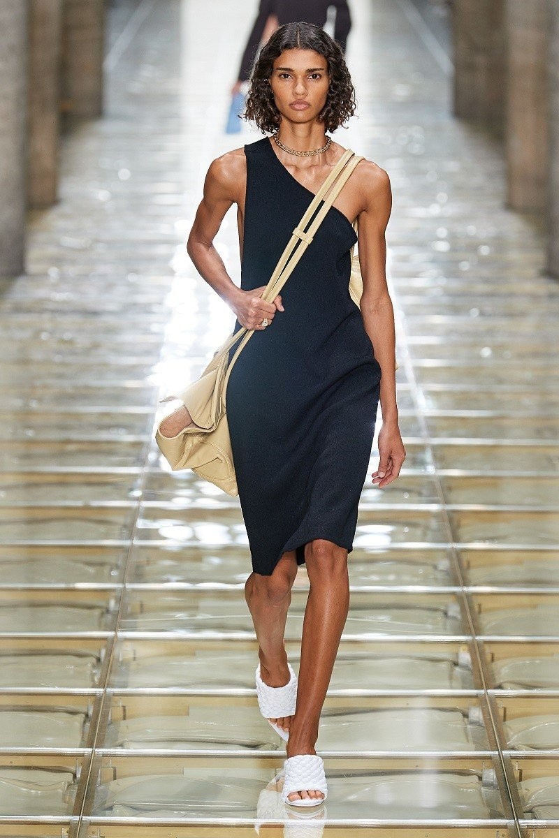 Milan Fashion Week: Τα 4 shows που μας κέρδισαν από την πρώτη στιγμή- Φωτογραφία 14