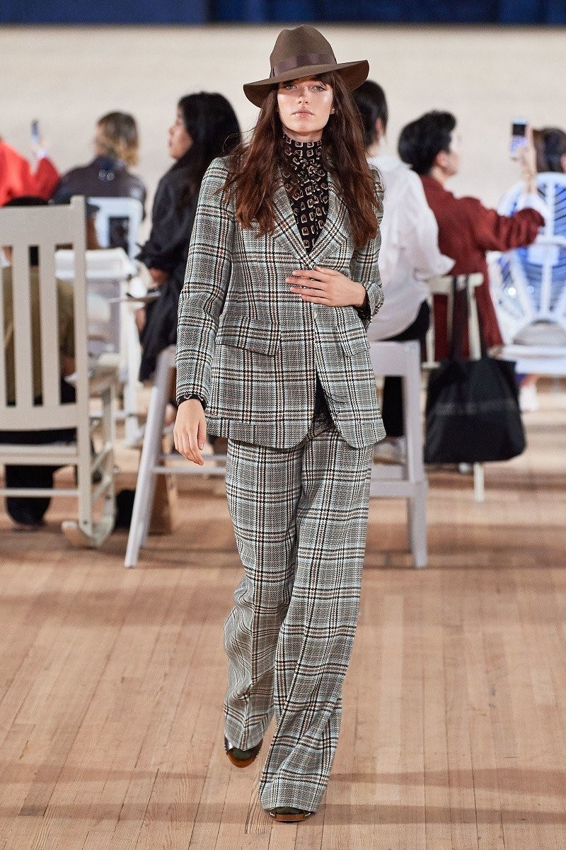 New York Fashion Week: Michael Kors και Marc Jacobs εντυπωσίασαν με τις δημιουργίες τους- Φωτογραφία 11