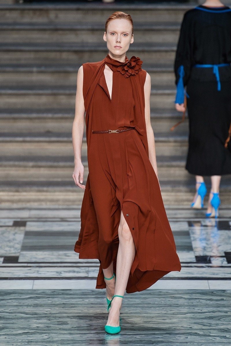 Δυναμική έναρξη της London Fashion Week με το απίστευτο show της Victoria Beckham - Φωτογραφία 2