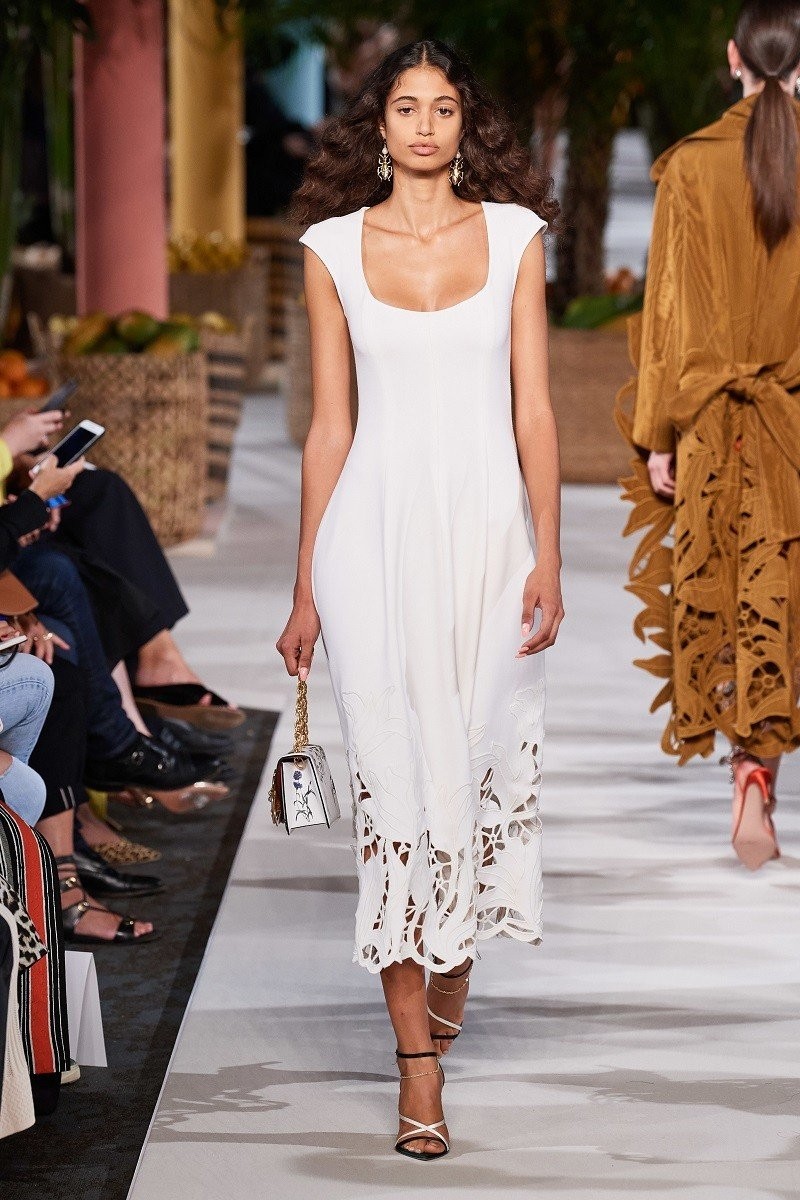 New York Fashion Week: 3 fashion shows που λατρέψαμε και όσα δε μας κέρδισαν- Φωτογραφία 7