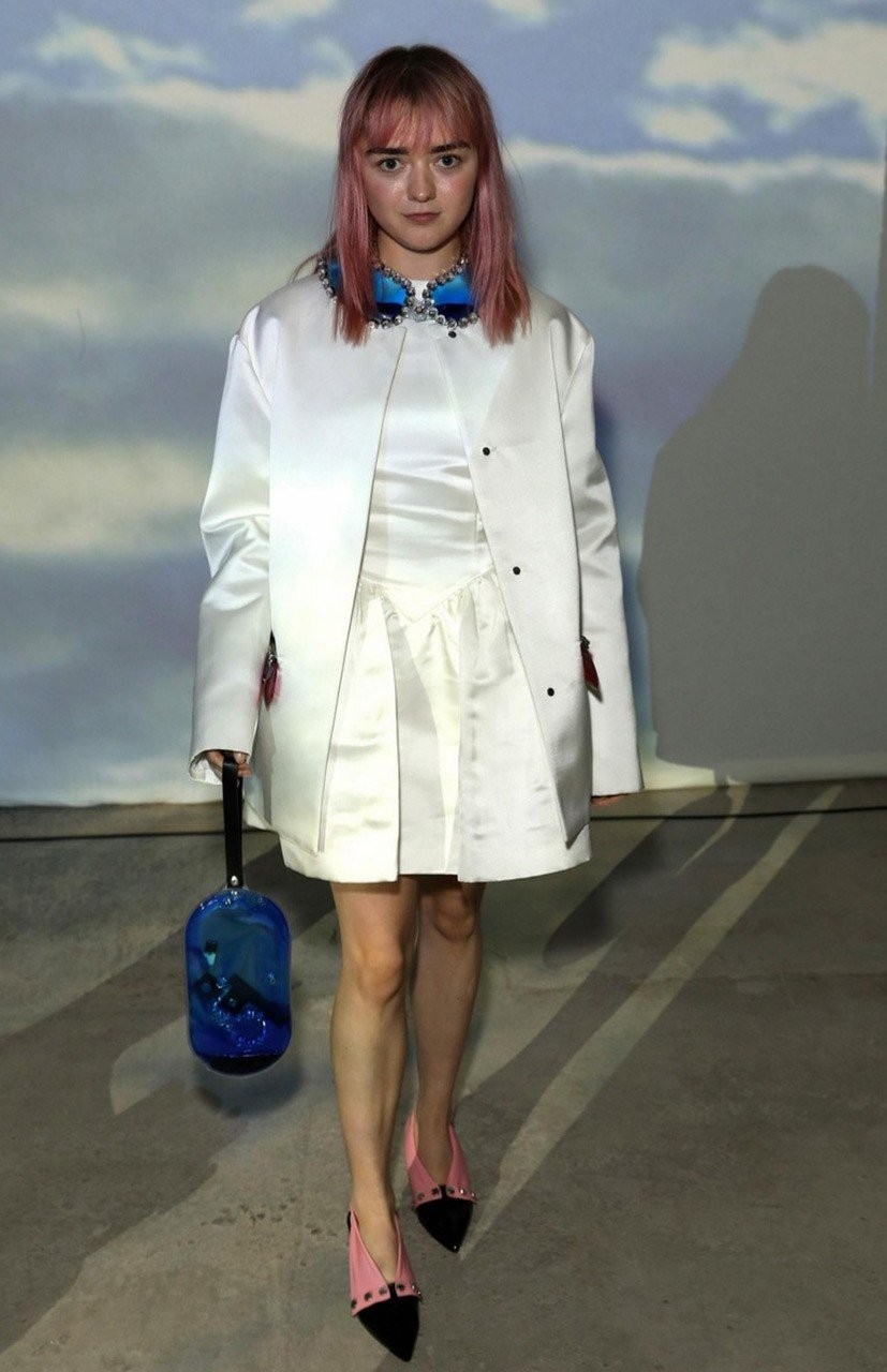 Front row report: Οι κυρίες που εντυπωσίασαν στο London fashion week- Φωτογραφία 34