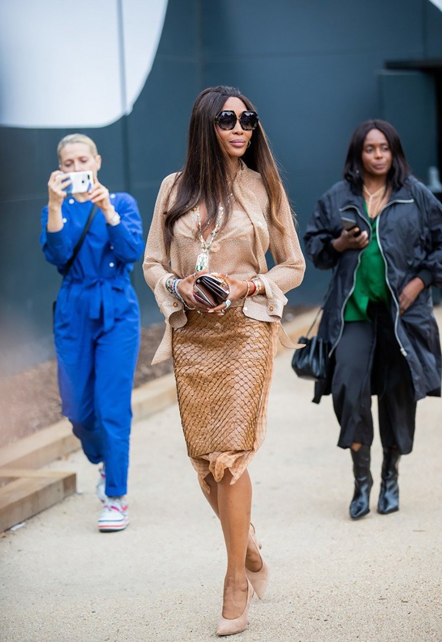 Front row report: Οι κυρίες που εντυπωσίασαν στο London fashion week- Φωτογραφία 1