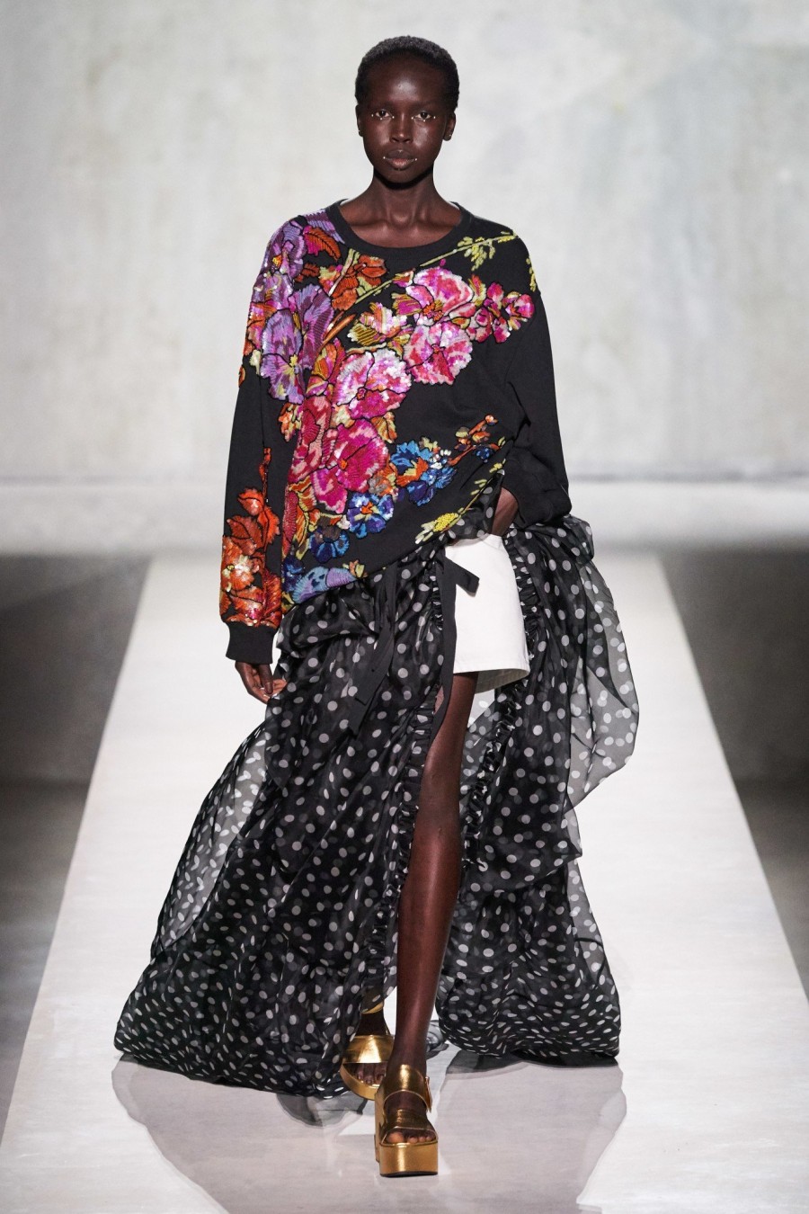 PFW Report: Τα fashion shows από την Πόλη του Φωτός υμνούν τον εκσυγχρονισμό- Φωτογραφία 17