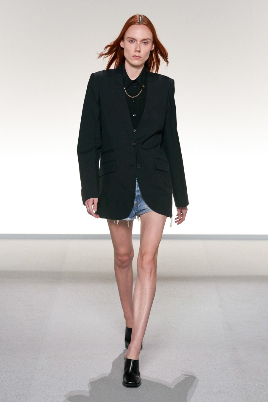 PFW News: Τα shows από το Παρίσι προσφέρουν το απόλυτο θέαμα μόδας- Φωτογραφία 19