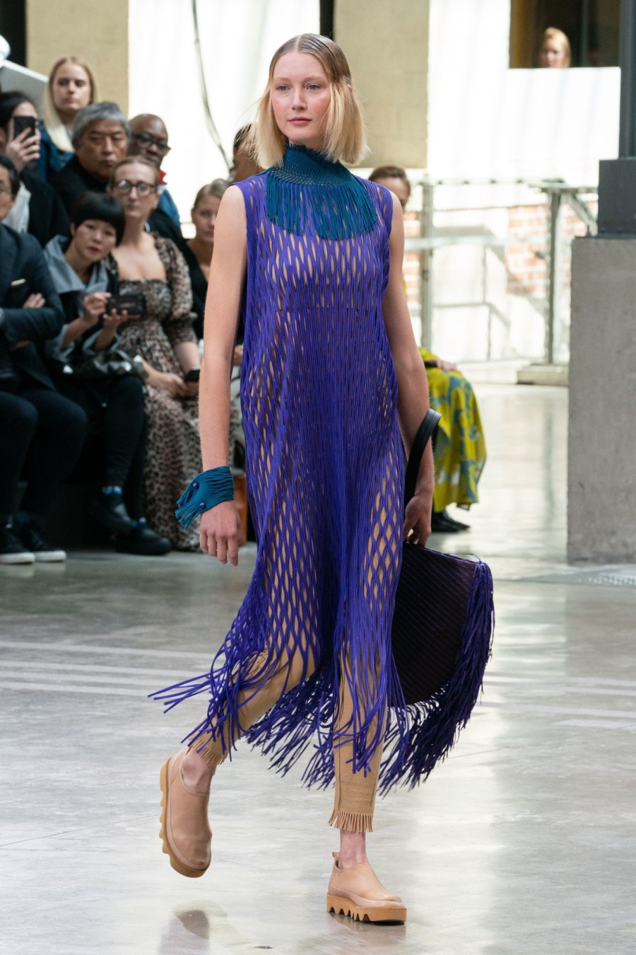 PFW News: Τα shows από το Παρίσι προσφέρουν το απόλυτο θέαμα μόδας- Φωτογραφία 11