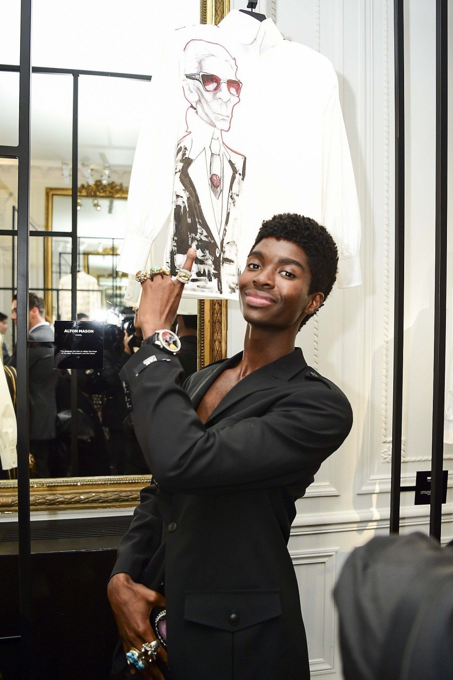 Οι άνθρωποι της μόδας τιμούν τον Karl Lagerfeld για καλό σκοπό- Φωτογραφία 3