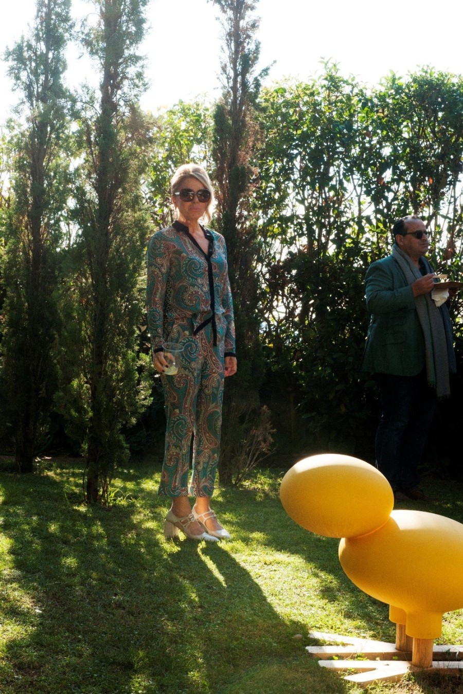 Ο ανατρεπτικός concept maker Γεώργιος Θ. Καράμπελλας τίμησε τον φωτογράφο Slim Aarons- Φωτογραφία 4