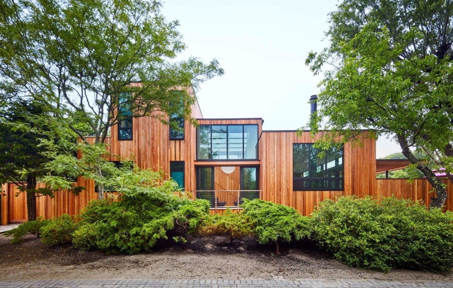 Ένα οικογενειακό σπίτι που συνδυάζει τη ζωηρότητα των χρωμάτων με τη λειτουργικότητα- Φωτογραφία 1