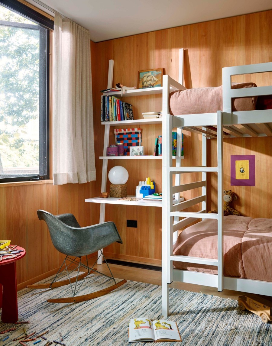 Ένα οικογενειακό σπίτι που συνδυάζει τη ζωηρότητα των χρωμάτων με τη λειτουργικότητα- Φωτογραφία 2